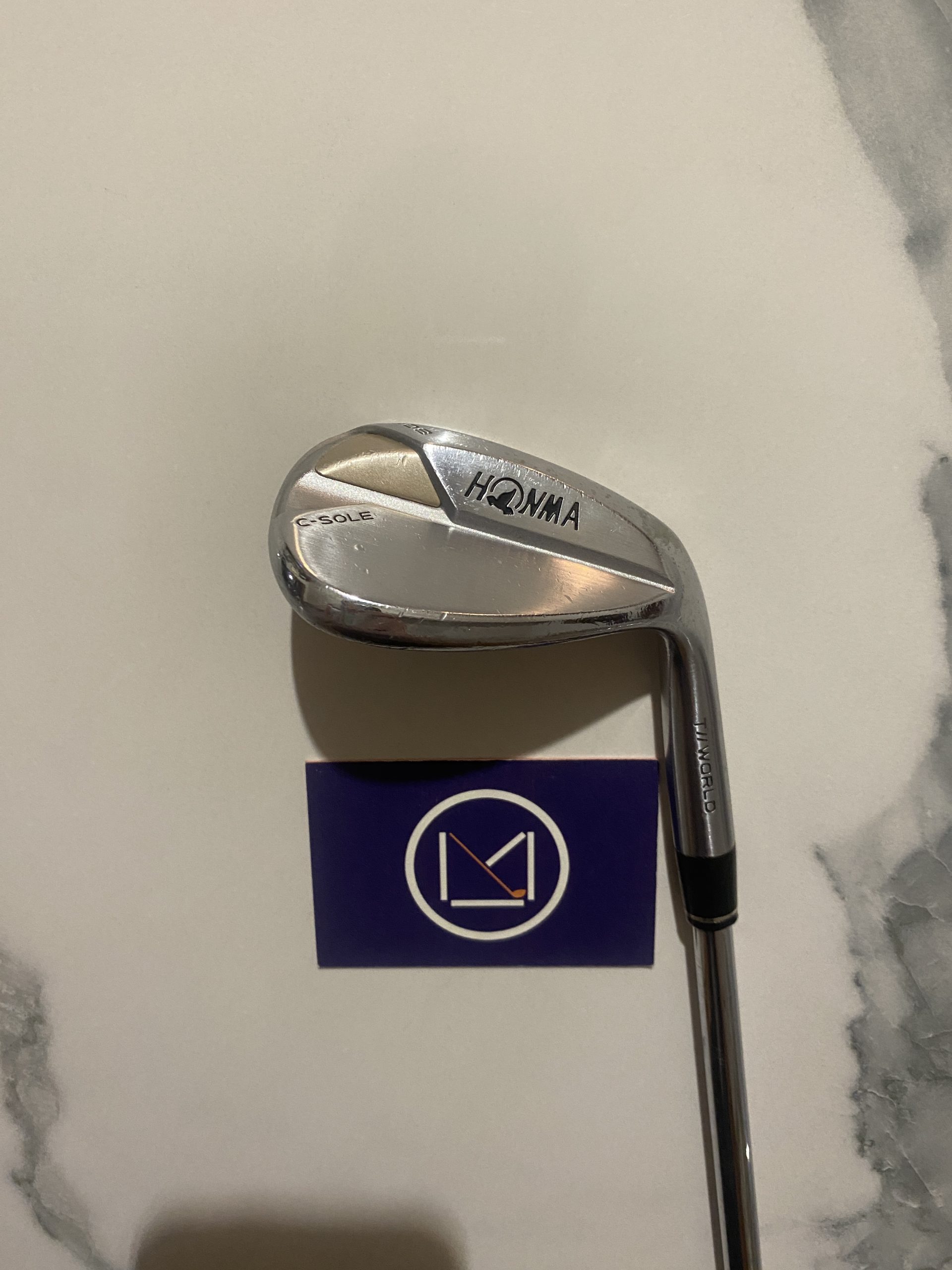 Lob Wedge 58 Honma Tour World C-Sole Stiff Club de golf : Lob Wedge Honma Tour World T//World C-Sole loft 58 Bounce : 08 à vendre neuf et occasion, grip Golf Pride New Decade MCC outlet, neuf, promotions et destockage, avec cover clubmaking et fitting France et Luxembourg Belgique
