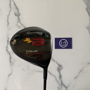 Driver Taylormade Burner Tour 9.5 Regular Club de golf : Driver Taylormade burner tour Loft : 9.5 réglable Shaft graphite fujikura reax 60 Regular à vendre neuf et occasion, grip Golf Pride Tour velvet Midsize outlet, neuf, promotions et destockage, avec cover clubmaking et fitting France et Luxembourg Belgique