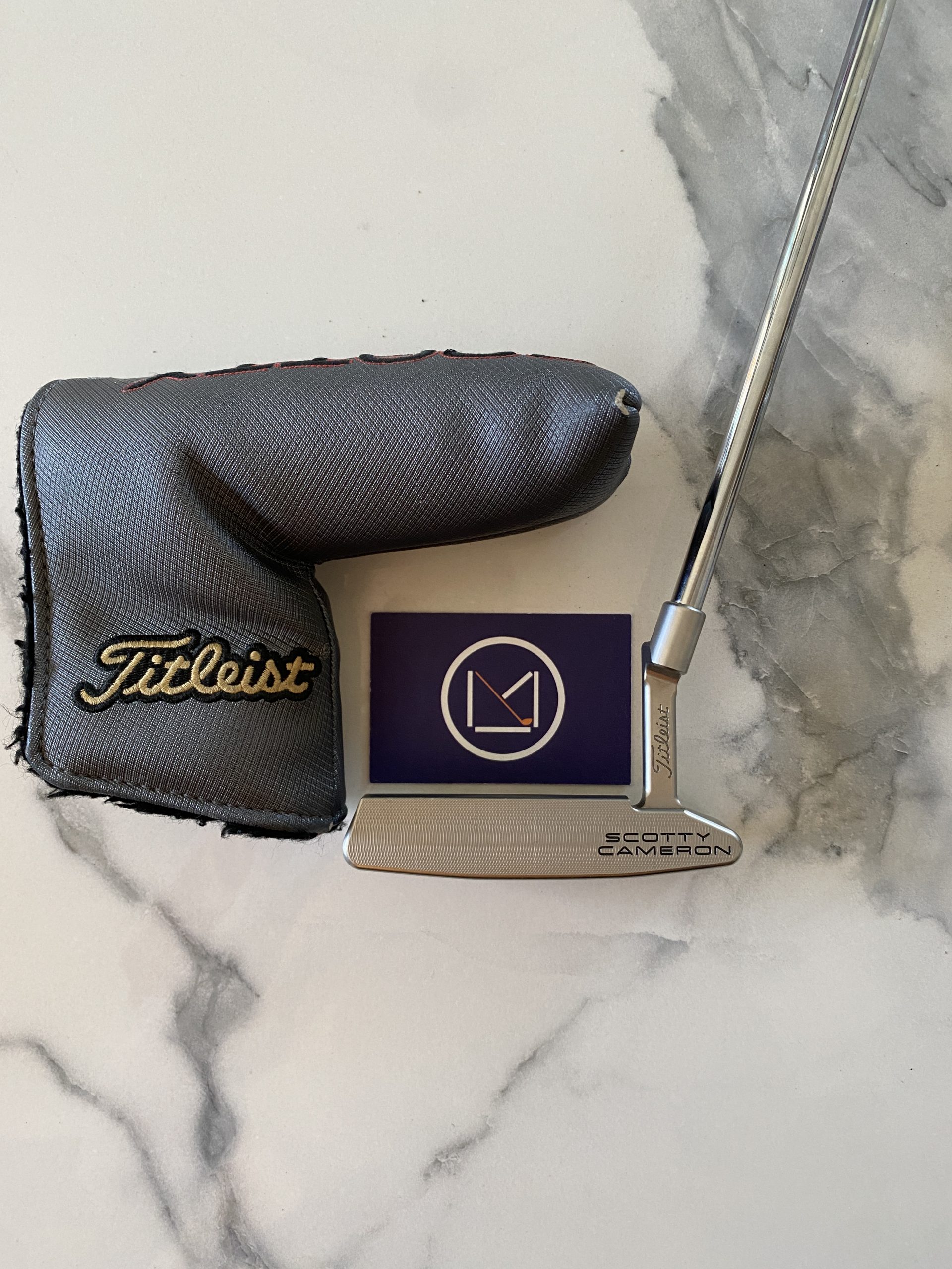 Putter Scotty Cameron Special Select Newport 2 Club de golf : Putter Lame Droitier Titleist Scotty Cameron Special Select Newport 2 Shaft 34 inch à vendre neuf et occasion, grip golf pride tour tradition outlet, neuf, promotions et destockage, avec cover clubmaking et fitting France et Luxembourg Belgique