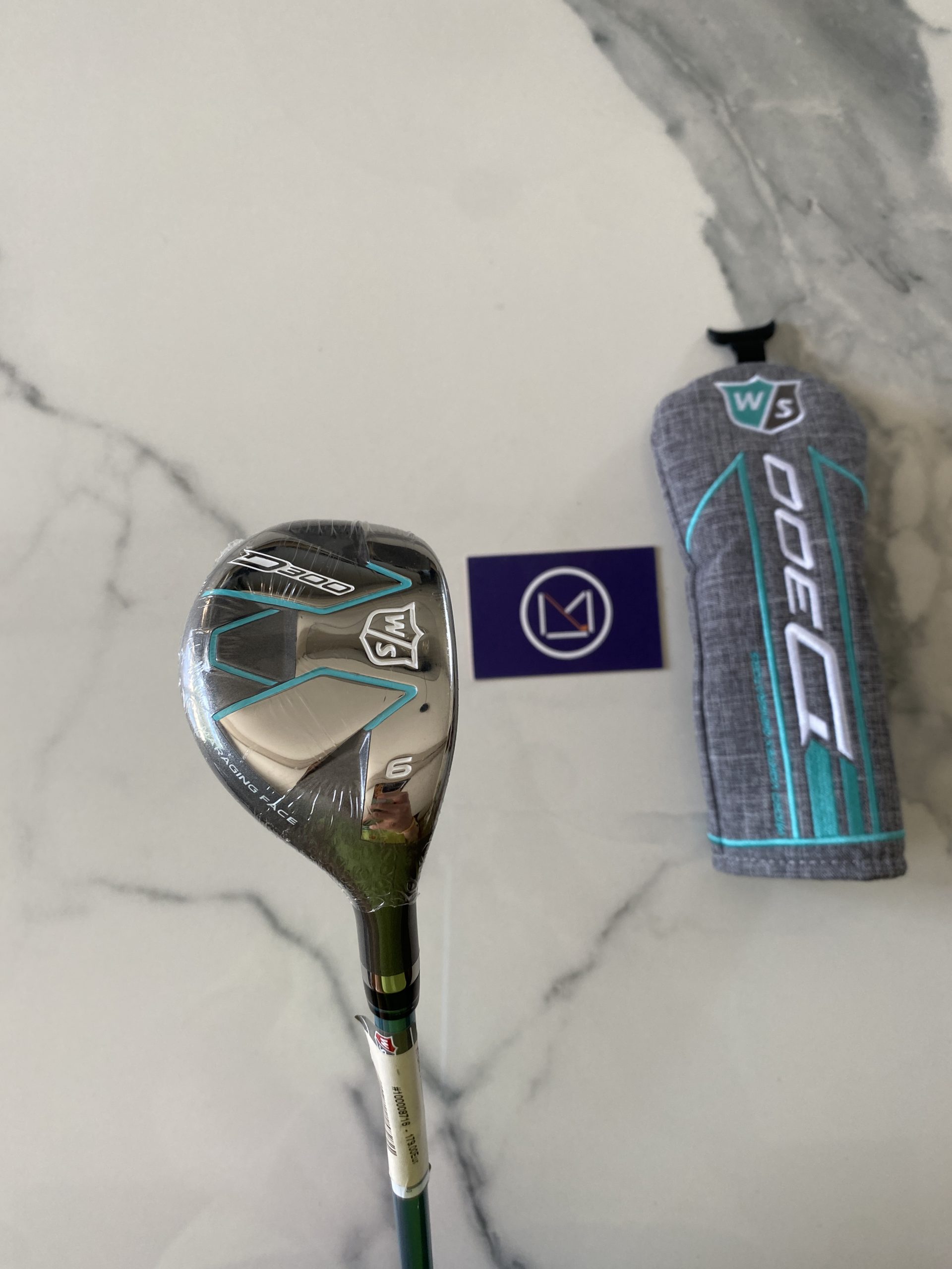 Hybride 6 Wilson Staff D300 Femme Neuf Club de golf : Hybride 6 Wilson Staff D 300 loft 29 reglable shaft graphite Super Light 50 Ladies Femme à vendre neuf et occasion, grip golf Golf Wilson outlet, neuf, promotions et destockage, avec cover clubmaking et fitting France et Luxembourg Belgique