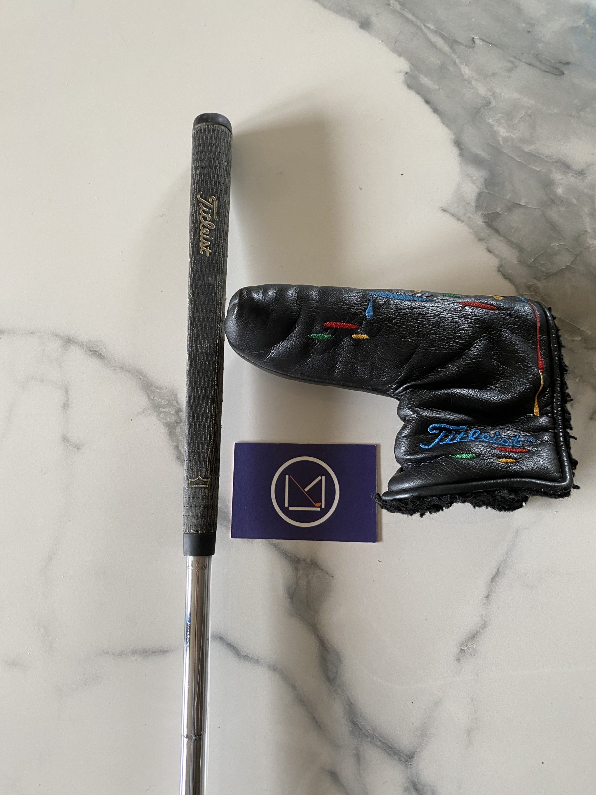 Putter Scotty Cameron Classic Sonoma Club de golf : Putter Lame Titleist Droitier Occasion occasion Shaft 35 inch à vendre neuf et occasion, grip Golf Scotty Cameron Cord outlet, neuf, promotions et destockage, avec cover clubmaking et fitting France et Luxembourg Belgique