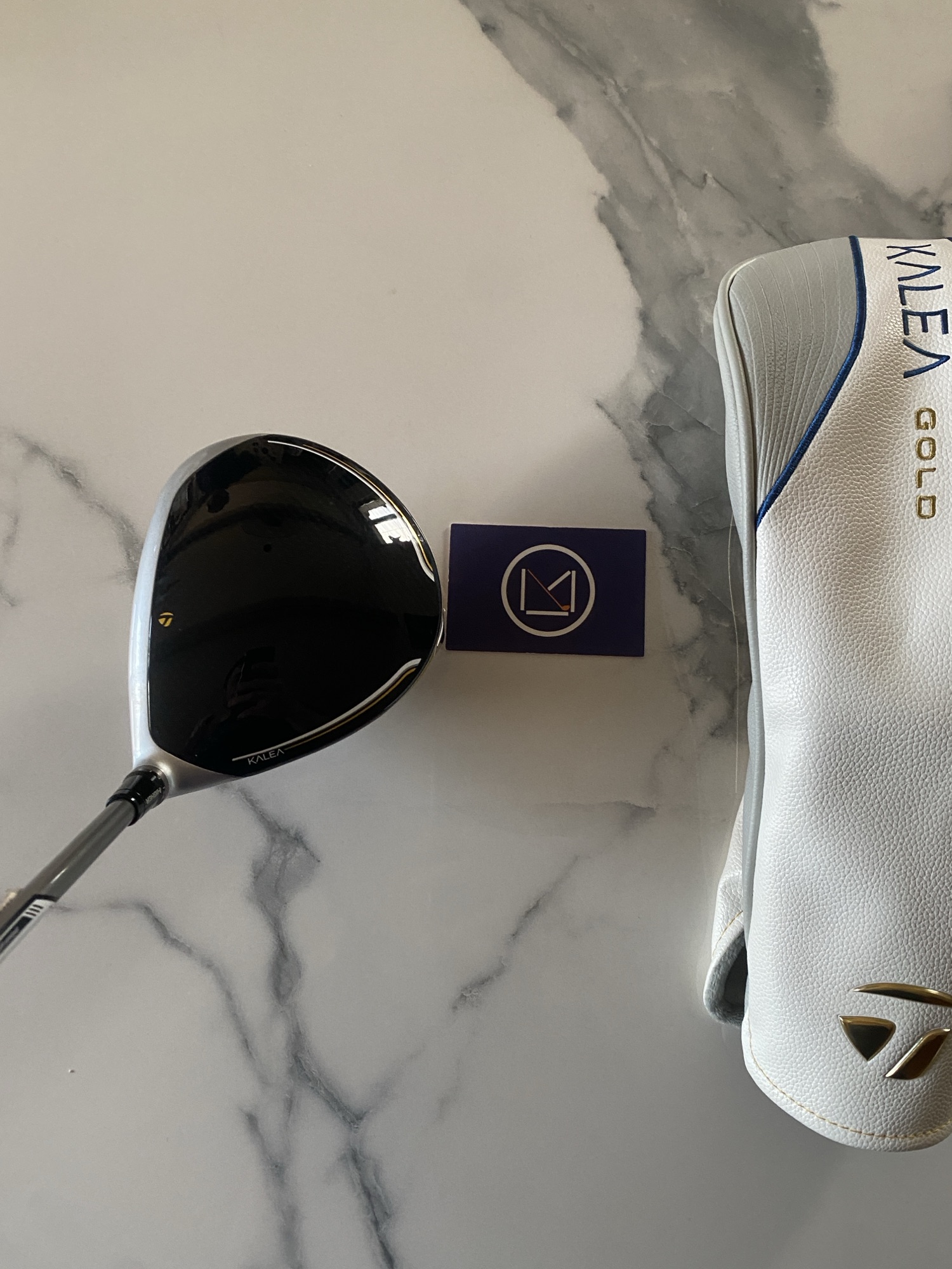 Driver Taylormade Kalea gold femme #13.5 Club de golf : Driver Droitier Droitière Loft 13.5 réglable Shaft Graphite 40 SOFT LITE Ladies Femme, grip Golf Superstroke à vendre outlet, neuf, et occasion promotions et destockage, avec cover clubmaking et fitting France et Luxembourg Belgique